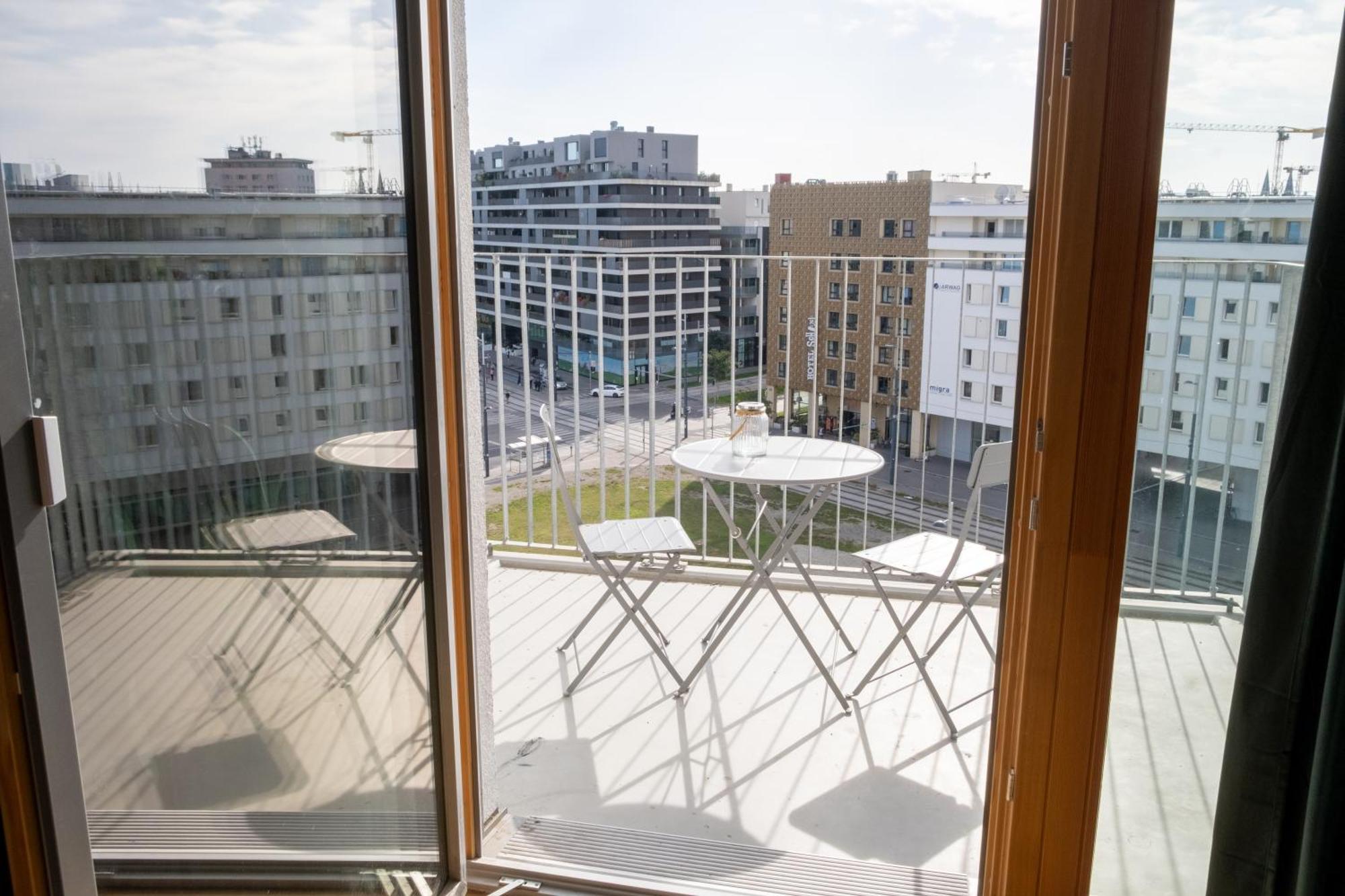 Decorous Cozy City View Suite Відень Екстер'єр фото