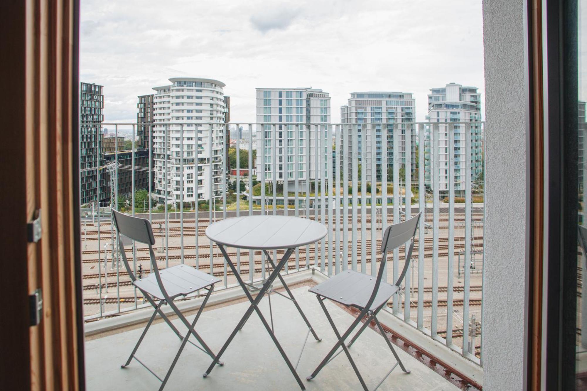 Decorous Cozy City View Suite Відень Екстер'єр фото