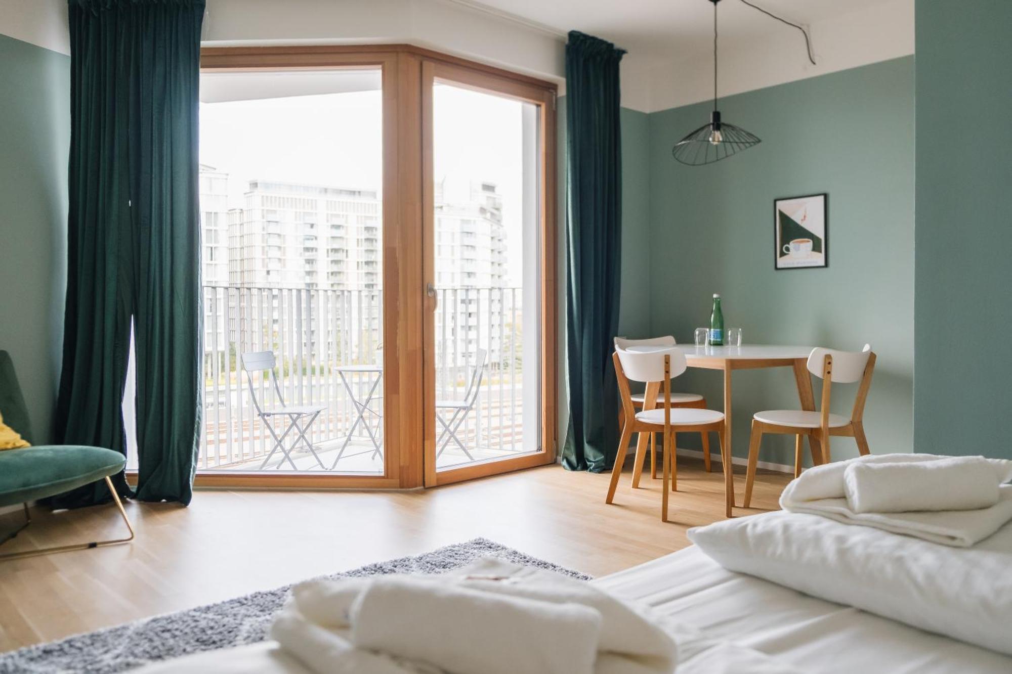 Decorous Cozy City View Suite Відень Екстер'єр фото